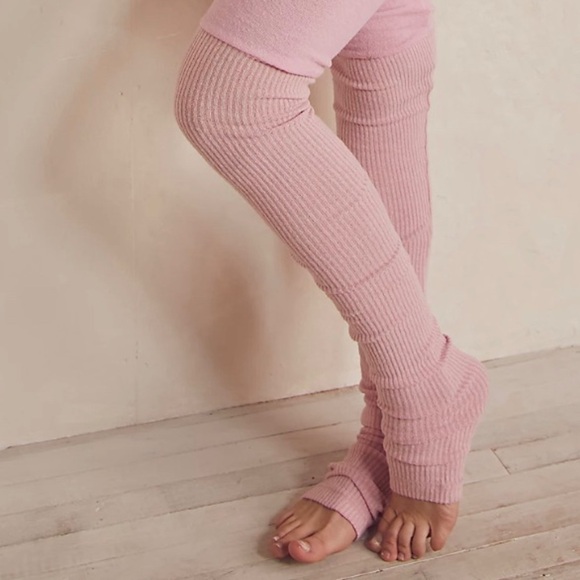 NEW FREE PEOPLE - Cozy High Waist Smooth & Ribbed Leggings in Burnt Orange/Rust - Picture 3 of 5